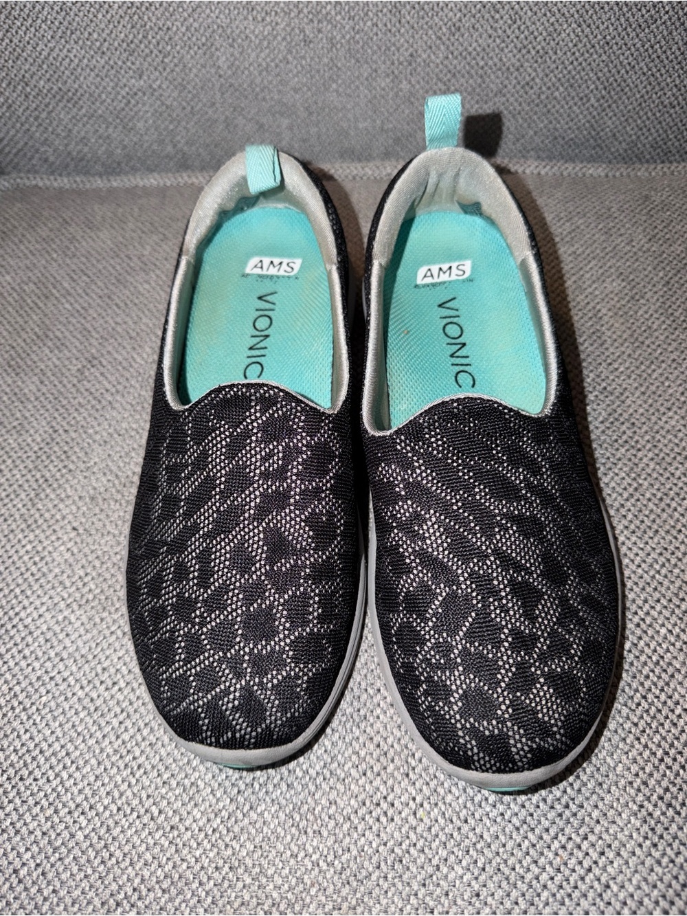 Vionic Black Slip-On Knit Flats with Teal Insole